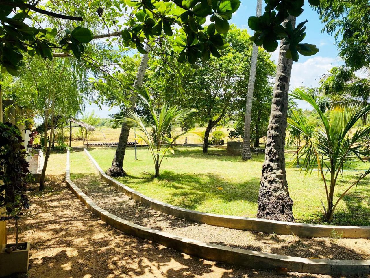 Athyantha Resort Anuradhapura Dış mekan fotoğraf