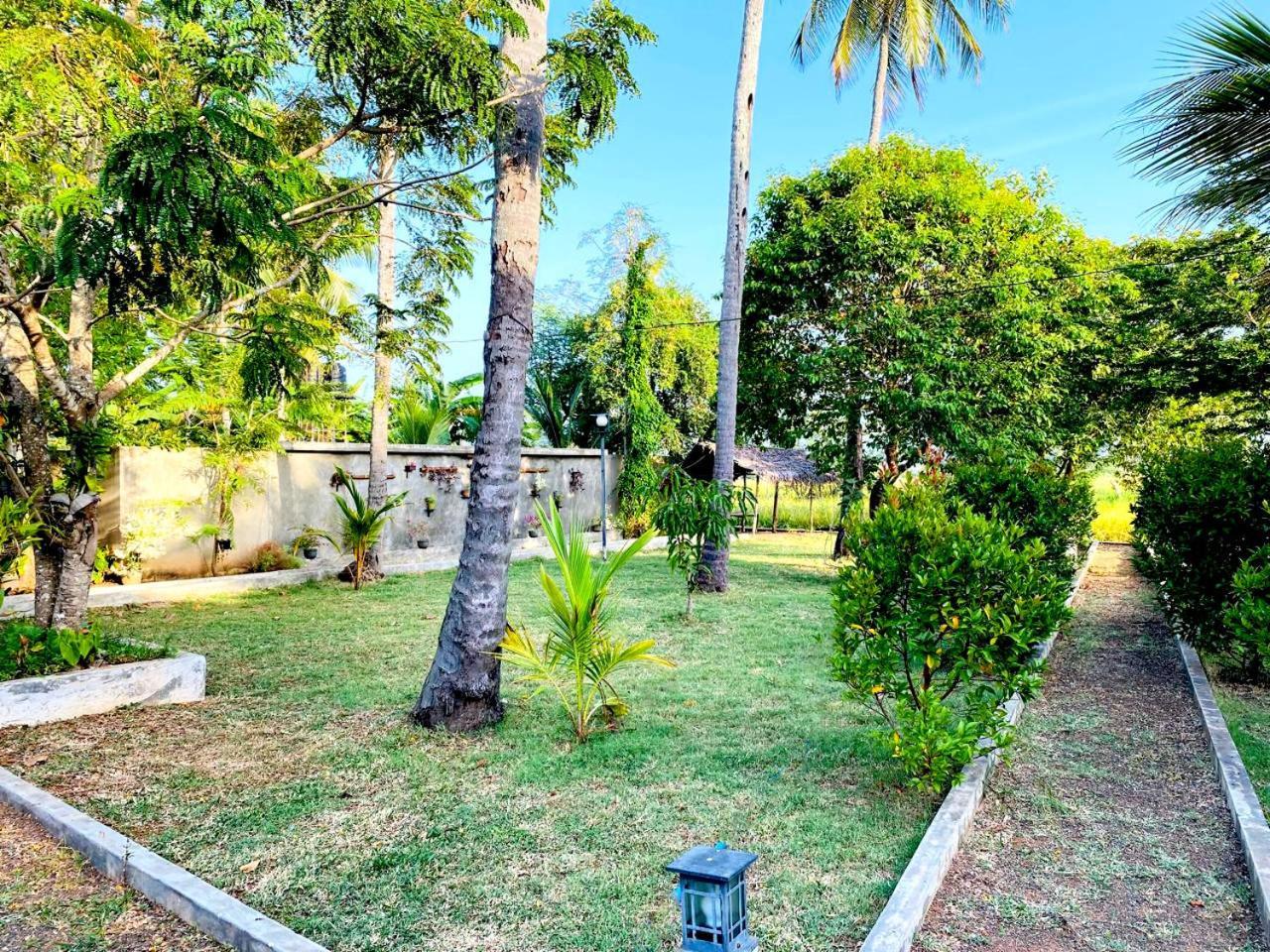 Athyantha Resort Anuradhapura Dış mekan fotoğraf