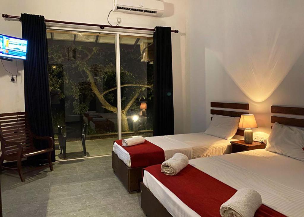Athyantha Resort Anuradhapura Dış mekan fotoğraf